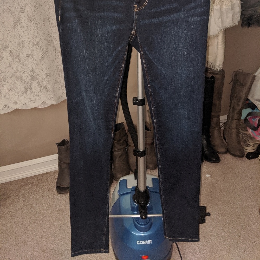 White House Black Market skinny jeans